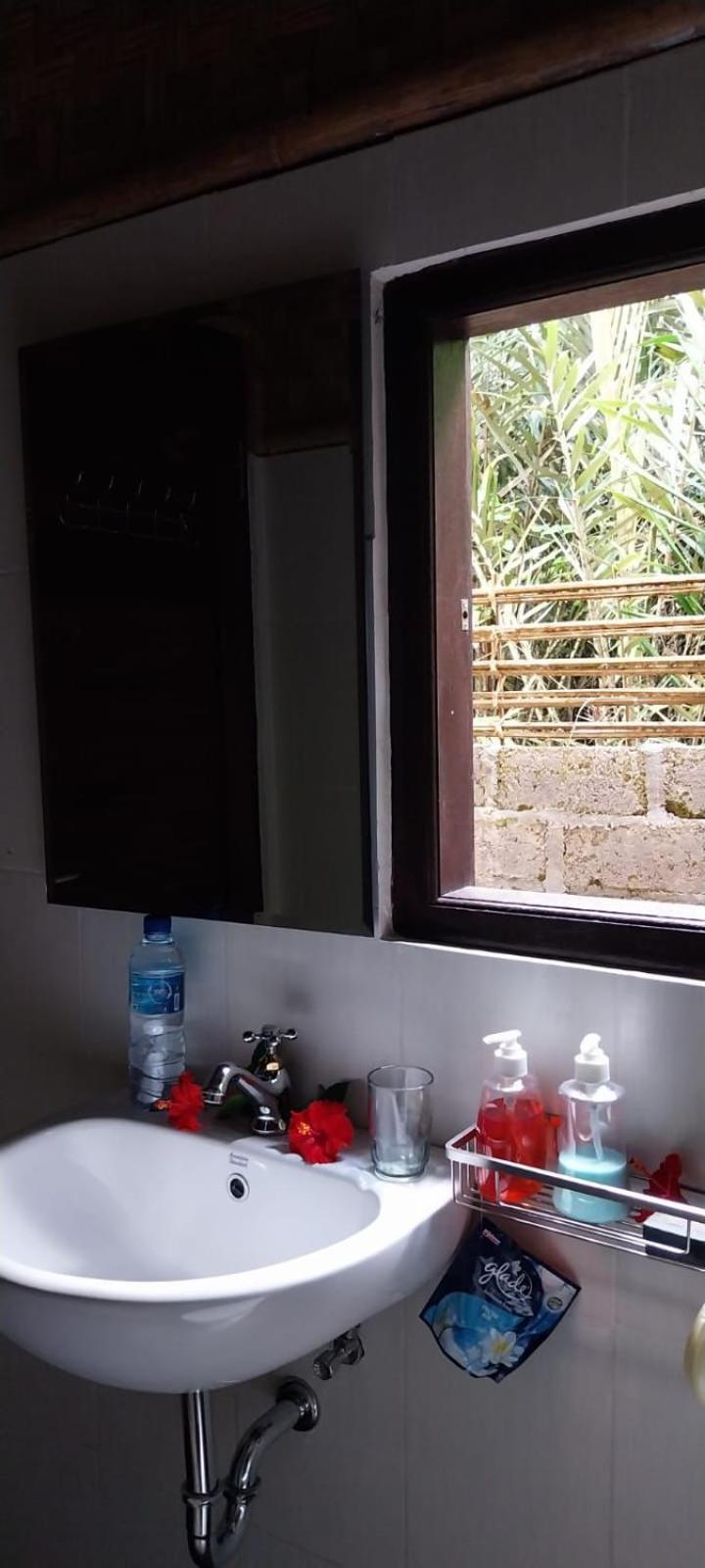 Pondok Sapta Sallaca Selat Exterior photo